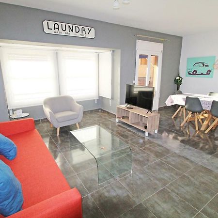 Centrico Y Espacioso Piso En Barrio Tranquilo Alicante Buitenkant foto