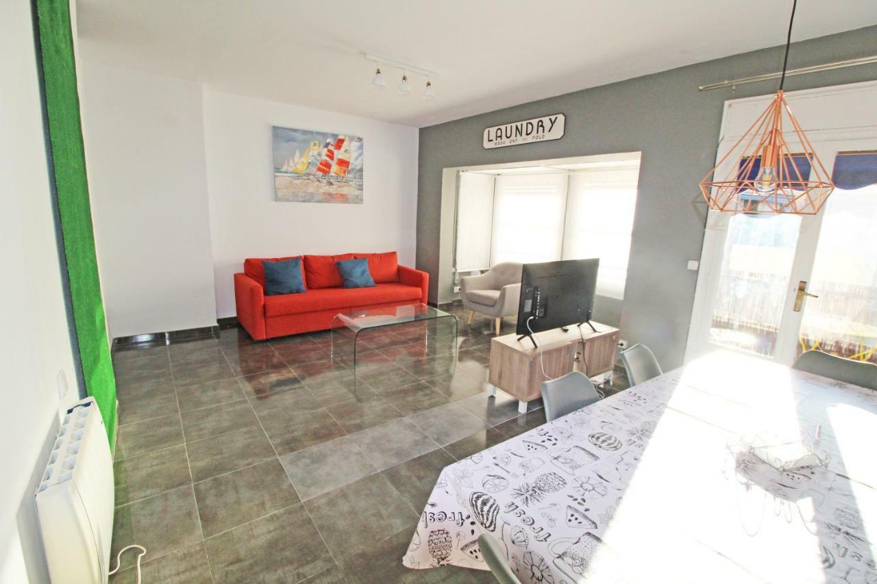 Centrico Y Espacioso Piso En Barrio Tranquilo Alicante Buitenkant foto